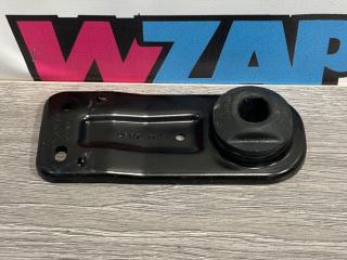 кронштейн радиатора Ford Mustang 6 поколение S550 [рестайлинг] 2018, 2.3 л., бензин, АКПП, кабриолет, задний привод, JR33-8K202-AA