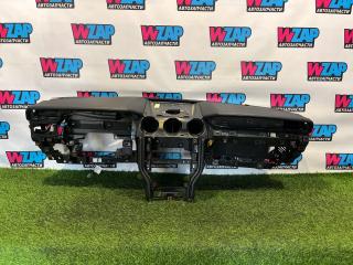 панель передняя салона (торпедо) Ford Mustang 6 поколение S550 [рестайлинг] 2018, 2.3 л., бензин, АКПП, серебро, кабриолет, задний привод, JR3BR699D82AD