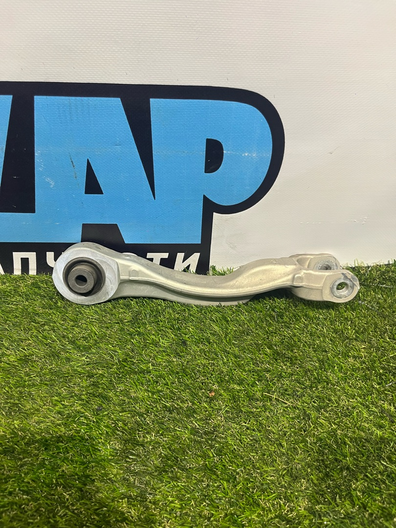 рычаг задний Tesla Model Y 1 поколение 2022, электро, белый, 1188427-00-B - фото №1