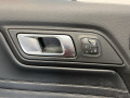 обшивка двери передняя левая Ford Mustang 6 поколение S550 [рестайлинг] 2020, 2.3 л., бензин, АКПП, белый, купе, задний привод, JR3B6323943DP - фото №4