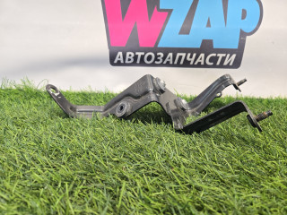 Кронштейн блока ABS Ford Mustang 6 поколение S550 [рестайлинг] 2020, 2.3 л., бензин, АКПП, белый, купе, задний привод, FR3C2C304B