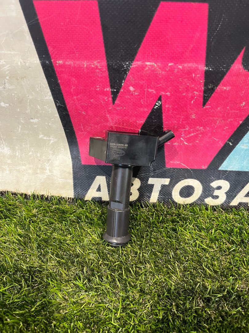 катушка зажигания Ford Escape 4 поколение CX482 2020, 1.5 л., бензин, АКПП, внедорожник 5 дв., HX7G-12A366-AB - фото №1