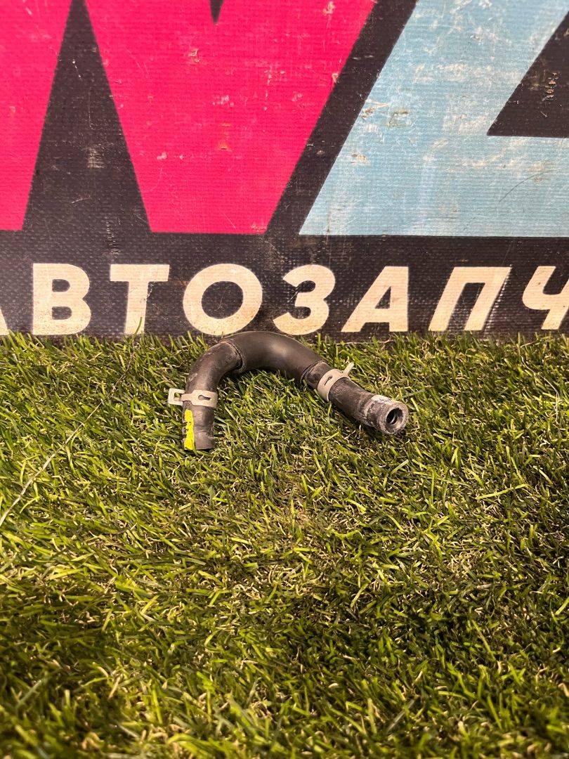 патрубок (трубопровод, шланг) Fiat 124 2018, 1.4 л., бензин, МКПП, серы, родстер, задний привод - фото №1