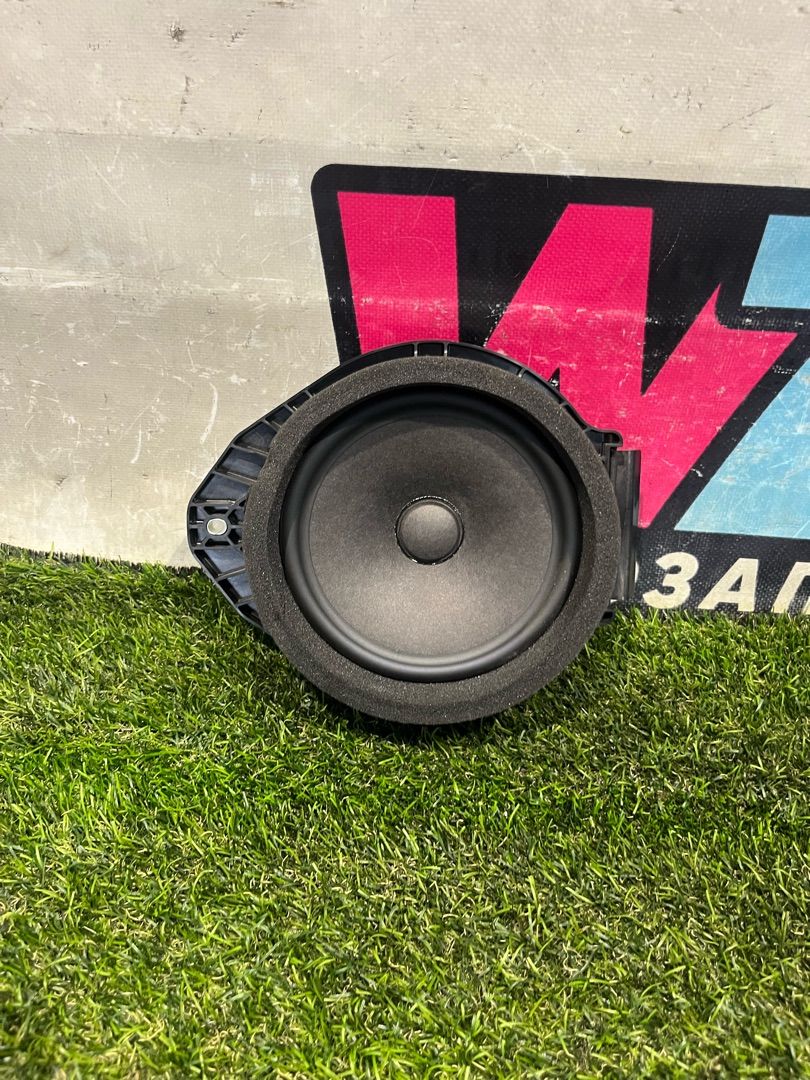 динамик двери Chevrolet TrailBlazer 3 поколение 2022, 1.3 л., бензин, вариатор, оранжевый, хетчбэк 5 дв., полный привод, 42690859 - фото №1