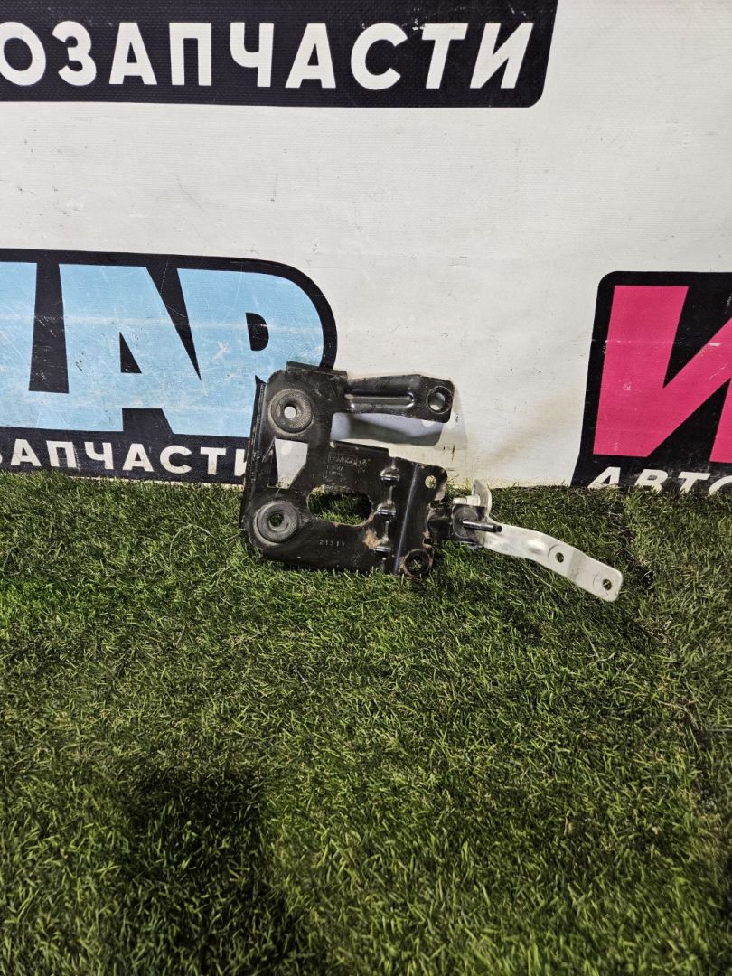 кронштейн (крепление) Ford Explorer 6 поколение U625 2020, 2.3 л., бензин, АКПП, внедорожник 5 дв., полный привод, L1M39647EF - фото №1