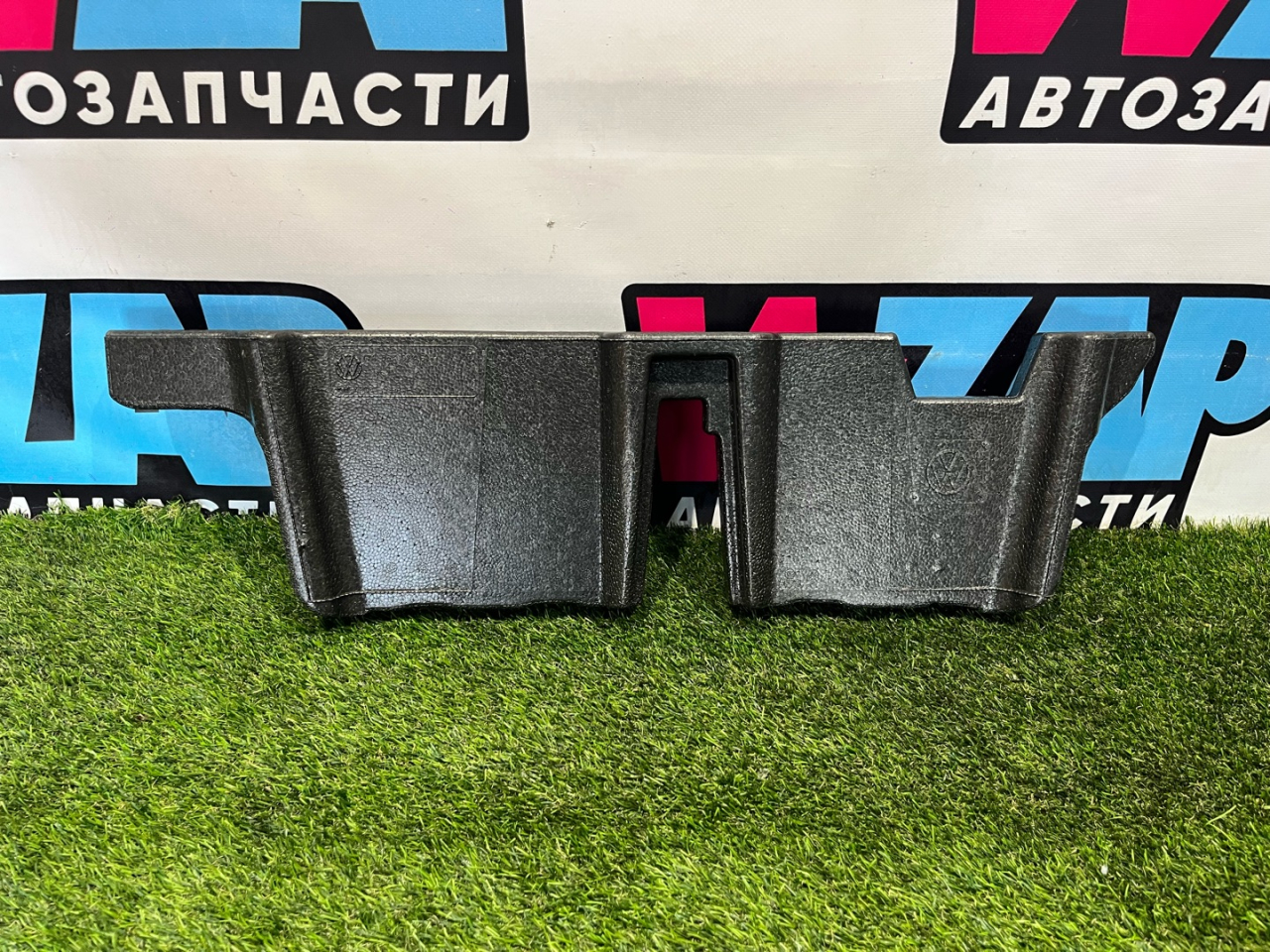 пенопласт багажного отделения Volkswagen Jetta 7 поколение 2019, 1.4 л., бензин, АКПП, седан, передний привод, 17A867873B - фото №1
