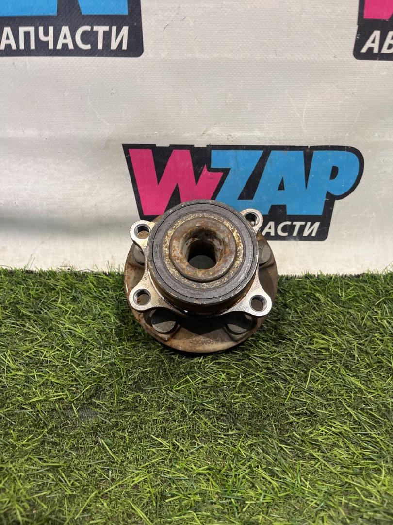 ступица передняя Ford Explorer 6 поколение U625 2020, 2.3 л., бензин, белый, задний привод - фото №1