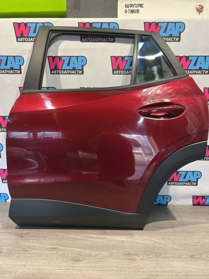 дверь задняя левая Chevrolet Trax 2 поколение 2024, 1.2 л., бензин, АКПП, красный, минивэн, передний привод - фото №1