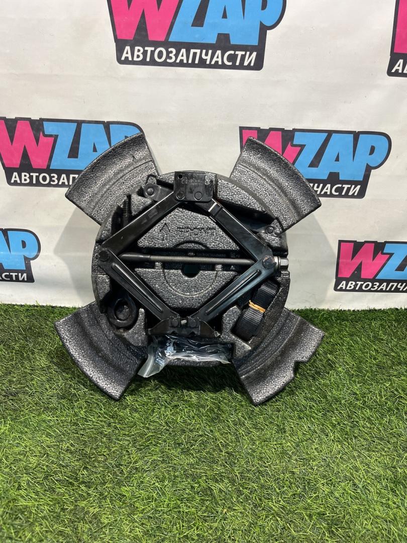 домкрат Buick Encore GX 1 поколение 2020, 1.2 л., бензин, АКПП, внедорожник 5 дв., передний привод, 42481750 - фото №1