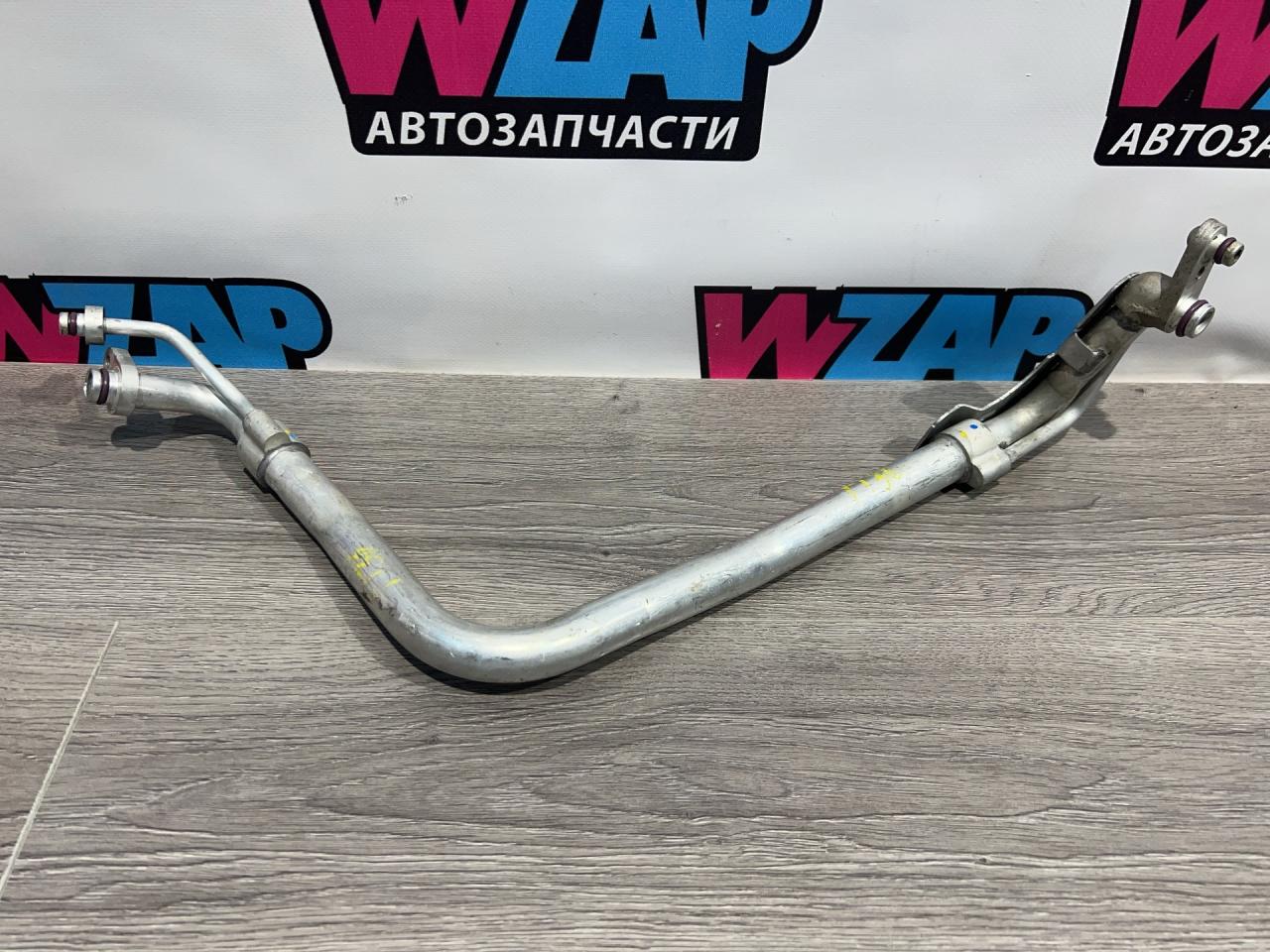 трубка кондиционера Volkswagen Jetta 7 поколение 2019, 1.4 л., бензин, АКПП, серый, седан, передний привод, 5QM816738A - фото №1