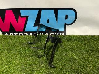 кронштейн (крепление) Skoda Fabia 1 поколение (6Y) (1999 - 2004)