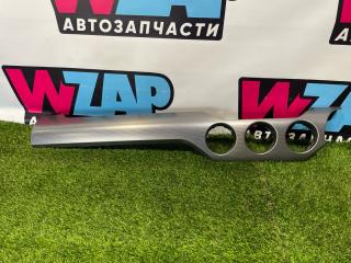 накладка на торпедо (консоль) Ford Mustang 6 поколение S550 [рестайлинг] 2020, 2.3 л., бензин, АКПП, купе, задний привод, FR3B-63044A92