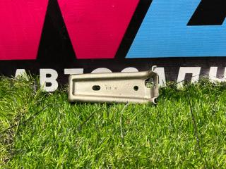 кронштейн (крепление) Ford Explorer 6 поколение U625 2020, 2.3 л., бензин, АКПП, внедорожник 5 дв., полный привод, LB5B-S044K82-AB