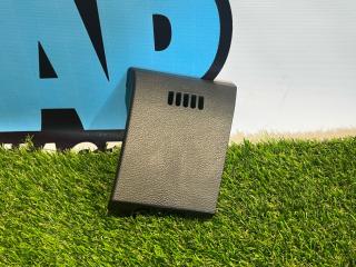 накладка на торпедо (консоль) Ford Mustang 6 поколение S550 [рестайлинг] 2019, 2.3 л., бензин, АКПП, купе, задний привод, FR3B-63042D90-A