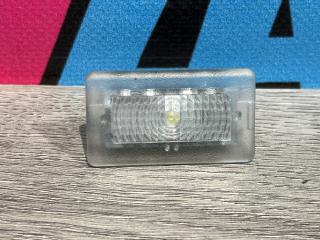 фонарь салона (плафон) Tesla Model S 1 поколение [рестайлинг] 2018, электро, седан, 1007151-90-E