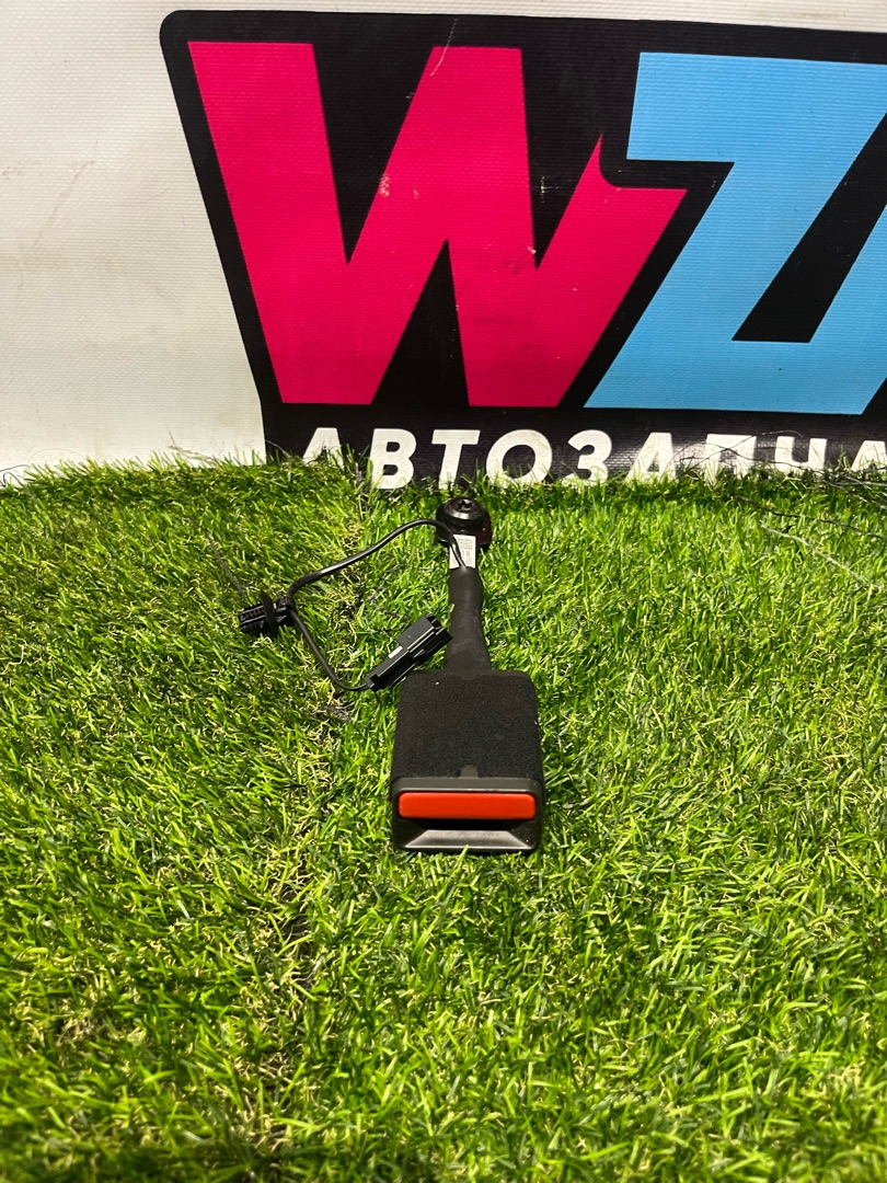 замок ремня безопасности Buick Encore GX 1 поколение 2023, 1.2 л., бензин, АКПП, внедорожник 5 дв., передний привод, 60007105 - фото №1