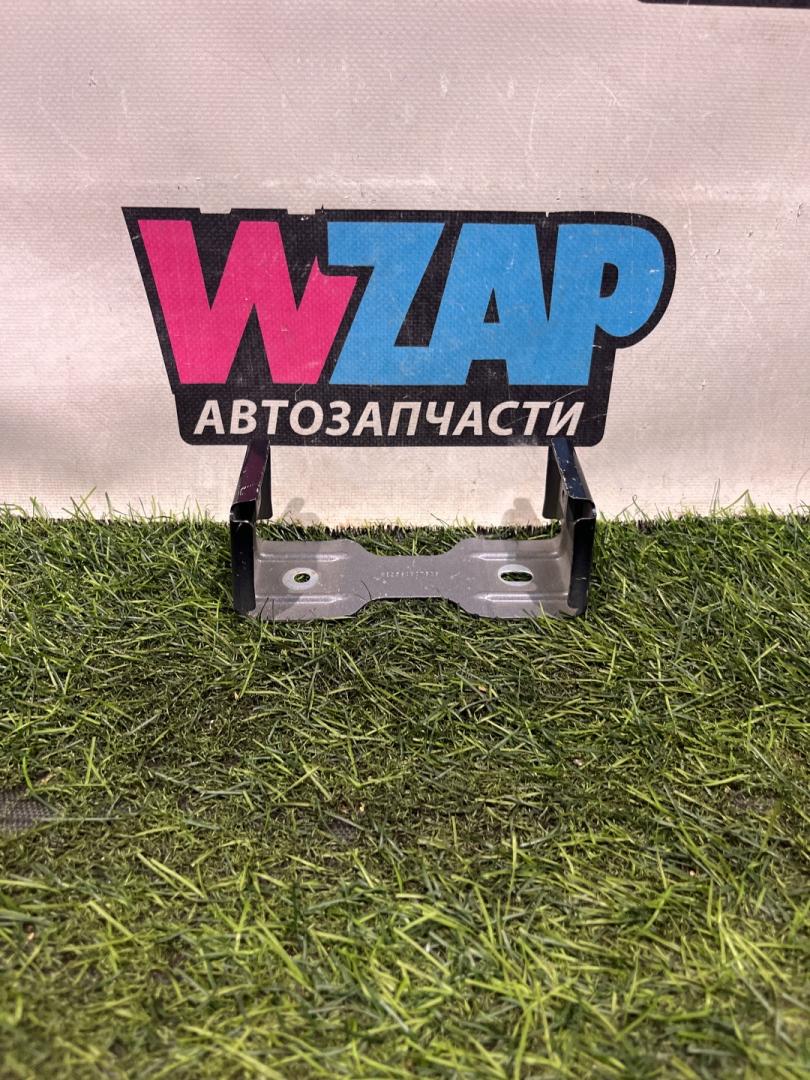 кронштейн (крепление) RAM 1500 5 поколение (2018 - 2024), бензин, АКПП, пикап, 8356AB075C6 - фото №1