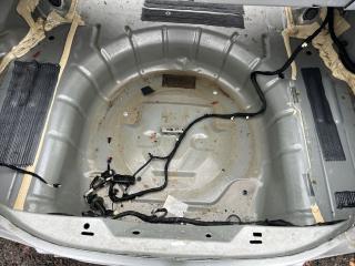 ниша запасного колеса Ford Mustang 6 поколение S550 [рестайлинг] 2018, 2.3 л., бензин, АКПП, серебро, кабриолет, задний привод