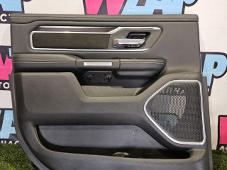 обшивка двери задняя левая RAM 1500 5 поколение 2022, АКПП, фургон