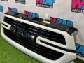 решетка радиатора RAM 1500 5 поколение 2019, 5.7 л., бензин, АКПП, пикап, полный привод, 68366528AH - фото №2