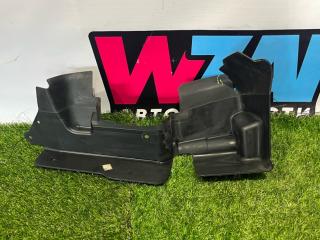 воздуховод (дефлектор) радиатора Ford Mustang 6 поколение S550 [рестайлинг] 2018, 2.3 л., бензин, АКПП, купе, задний привод, JR3B-8102-CA