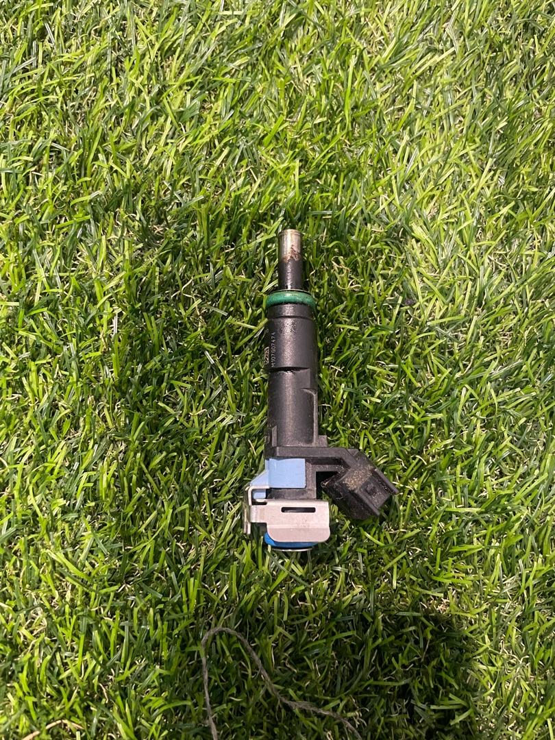 форсунка Ford Escape 4 поколение CX482 2021, 1.5 л., бензин, АКПП, внедорожник 5 дв., полный привод, HX7G-9F593-CA - фото №1