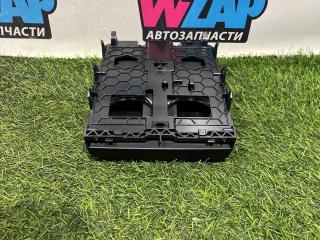 подстаканник Tesla Model X 1 поколение [рестайлинг] 2023, электро, 1564500-83-C, 1632555-00-C