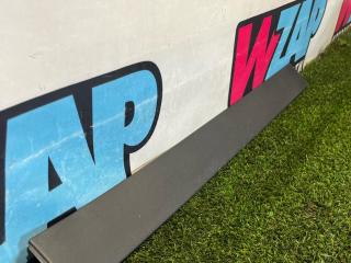 молдинг двери задней правой Tesla Model X 1 поколение [рестайлинг] 2022, электро, 1035122-00-F