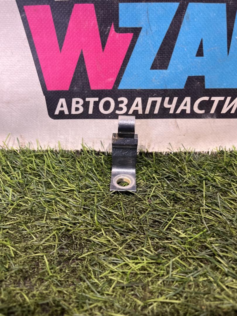 петля двери Volkswagen Jetta 7 поколение 2019, 1.4 л., бензин, АКПП, серый, седан, передний привод, 8X0831403E - фото №1