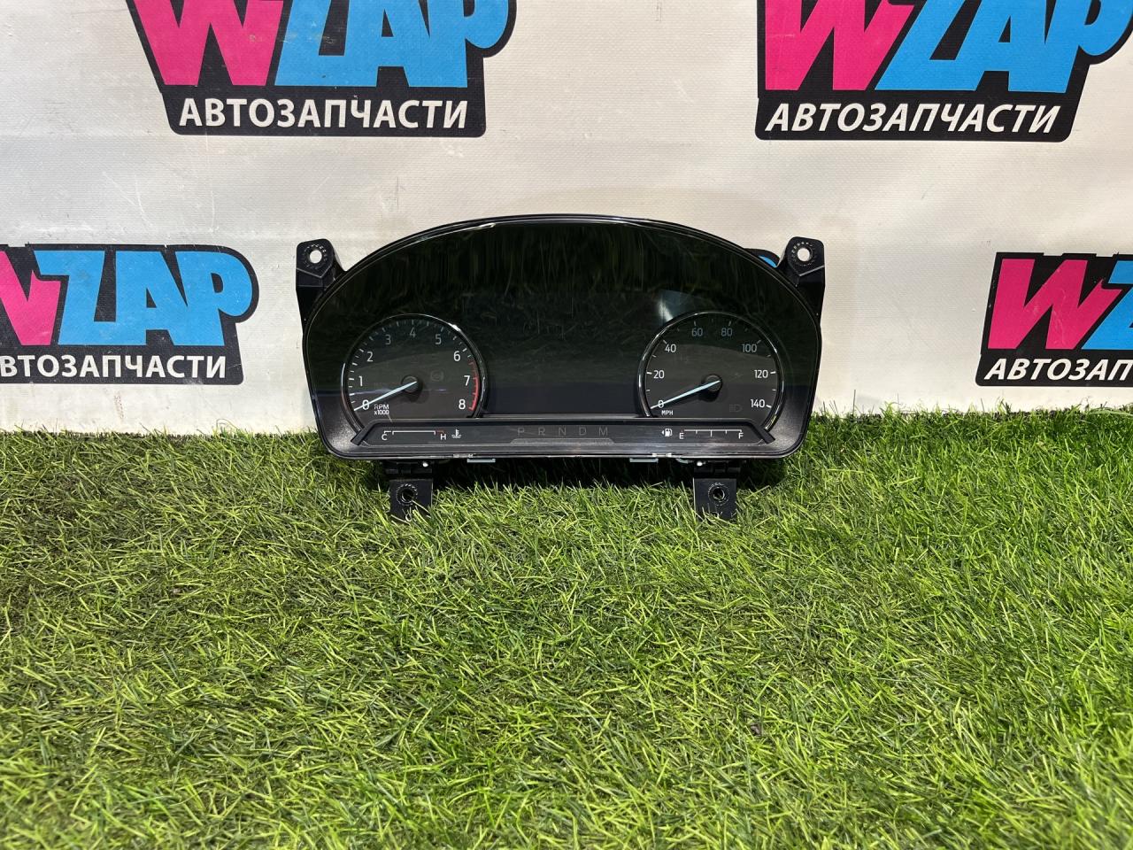 щиток приборов (приборная панель) Ford Explorer 6 поколение U625 2020, 2.3 л., бензин, белый, задний привод, LB5T10849AG - фото №1