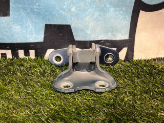 петля двери Toyota Venza 2 поколение XU80 2020