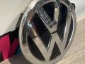 эмблема Volkswagen Jetta 7 поколение 2019, 1.4 л., бензин, АКПП, черный, седан, передний привод, 3G0853601A - фото №3
