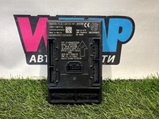 блок комфорта Honda CR-V 5 поколение [рестайлинг] 2022, 1.5 л., бензин, АКПП, красный, 38800-TLC-A110-M1