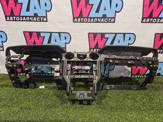 панель передняя салона (торпедо) Ford Mustang 6 поколение S550 [рестайлинг] 2020, 2.3 л., бензин, АКПП, купе, JR3B6304320BE3ZHE