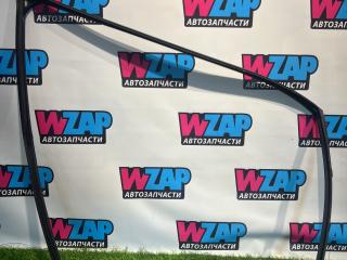 Уплотнитель стекла Honda CR-V 5 поколение [рестайлинг] 2022, 1.5 л., бензин, АКПП, красный, TLAJY03R21