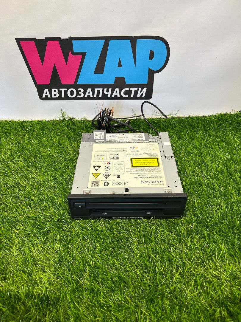 блок управления мультимедия Volkswagen Passat B8 2016, 2.0 л., дизель, универсал, передний привод, правый руль, 3G0035045A - фото №1