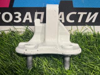 петля двери Mercedes-Benz GLA-Класс H247 [рестайлинг] 2023, 2.0 л., бензин, АКПП, белый