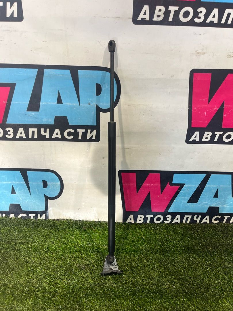 амортизатор крышки багажника (3-5 двери) Ford Escape 4 поколение CX482 2021, 1.5 л., бензин, АКПП, внедорожник 5 дв., передний привод, LJ6B-S406A10-AC - фото №1