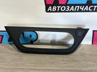 рамка блока управления климой Chevrolet Trax 2 поколение 2024, 1.2 л., бензин, АКПП, красный, минивэн, передний привод, 42738971