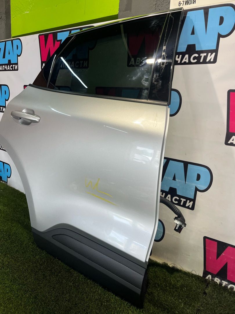 дверь задняя правая Ford Escape 4 поколение CX482 2020, 1.5 л., бензин, АКПП, внедорожник 5 дв. - фото №1