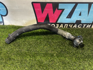 патрубок радиатора Ford Mustang 6 поколение S550 [рестайлинг] 2020, 2.3 л., бензин, АКПП, белый, купе, задний привод