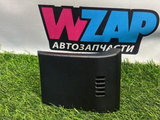 накладка на торпедо (консоль) Ford Mustang 6 поколение S550 [рестайлинг] 2019, 2.3 л., бензин, АКПП, кабриолет, задний привод, FR3B-63042D90-A