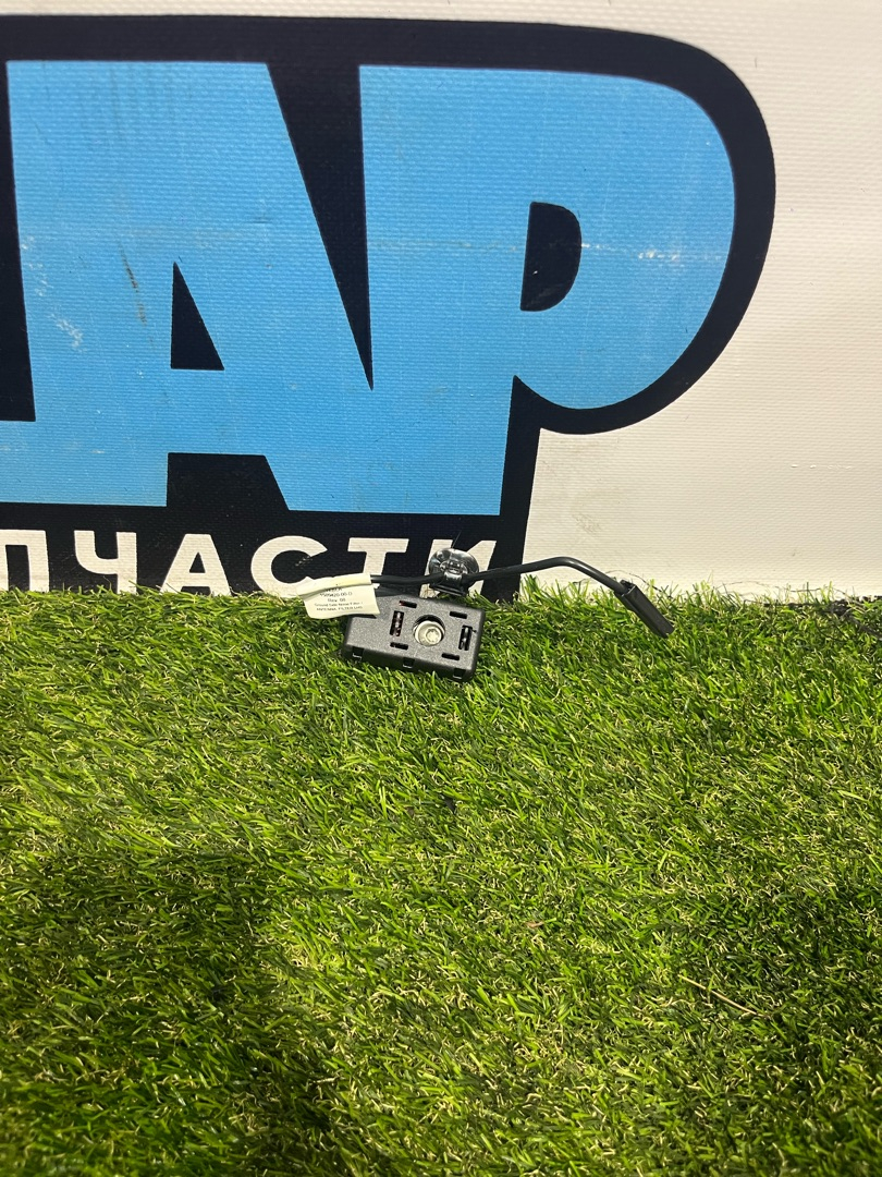 антенна Tesla Model Y 1 поколение 2022, электро, белый, 1509420-00-D - фото №1