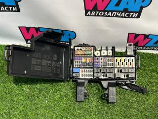 блок предохранителей Ford Mustang 6 поколение S550 [рестайлинг] 2018, 2.3 л., бензин, АКПП, желтый, купе, задний привод