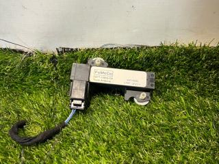 Антенна системы комфортного доступа Ford Mustang 6 поколение S550 [рестайлинг] 2019, 2.3 л., бензин, АКПП, кабриолет, задний привод, DS7T15603CA