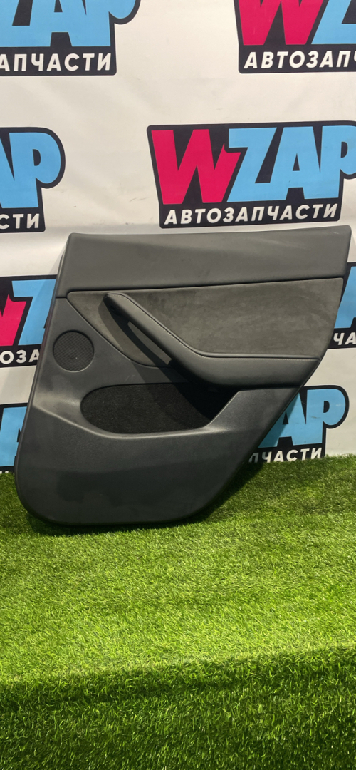 обшивка двери задняя правая Tesla Model Y 1 поколение 2023, электро, полный привод - фото №1