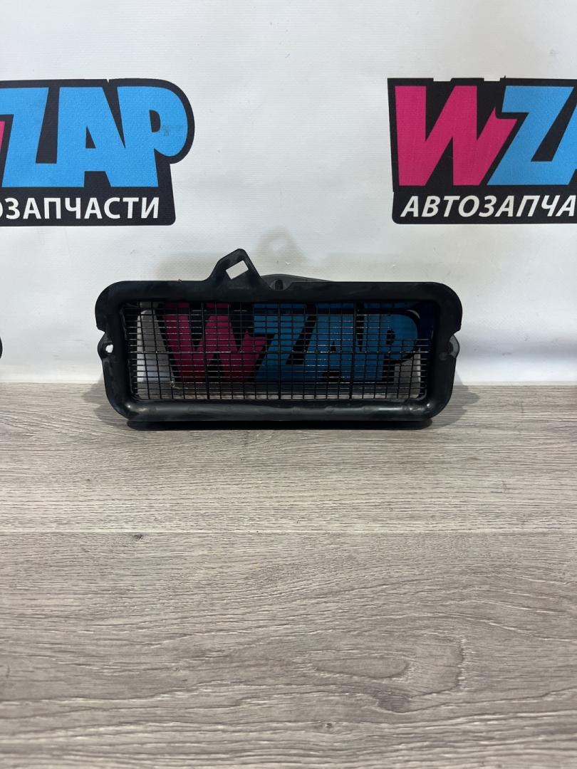 решетка вентиляции кузова Volkswagen Jetta 7 поколение 2019, 1.4 л., бензин, МКПП, черный, седан, передний привод, 5Q0815479 - фото №1