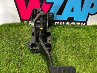 педаль тормоза Ford Mustang 6 поколение S550 [рестайлинг] 2018, 2.3 л., бензин, АКПП, купе, задний привод, FR3C-2D094-AD