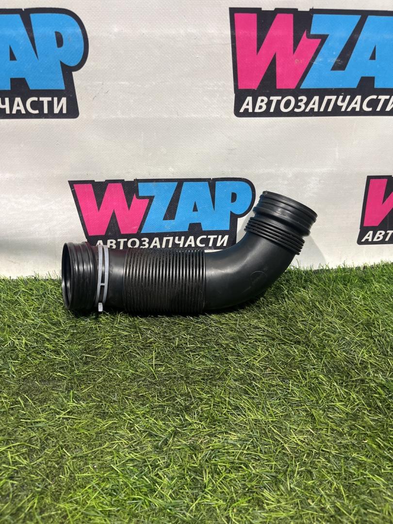 патрубок воздушного фильтра Audi TT 8S (2014 - 2019), 5Q0129654AE - фото №1
