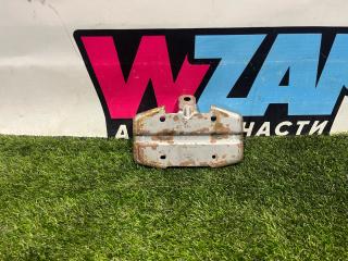 кронштейн (крепление) Ford Mustang 6 поколение S550 [рестайлинг] 2021, 2.3 л., бензин, АКПП, кабриолет, FR3B-63046B64-AA, FR3B-63045G08-AA